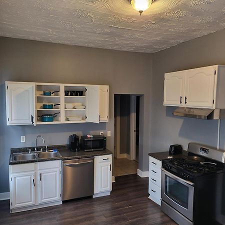 1 Bedroom In Columbus Osu District, Free Parking, Kitchen, Washer And Dryer, Central Location, Downtown, Hospital, Expocenter, Osu Stadium ภายนอก รูปภาพ